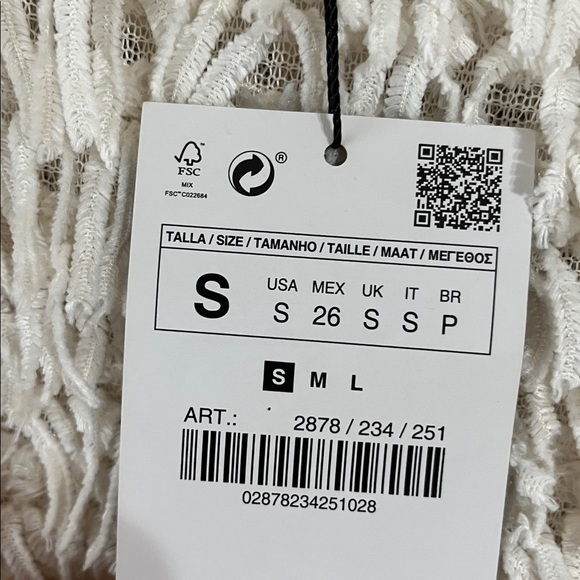 Zara Cream Textured Shaggy Crew Neck Sweater - Picture 4 of 6